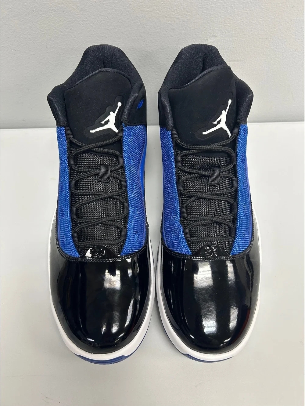 Nike Jordan Max Aura 2 Jumpman Pro Basketball Shoes